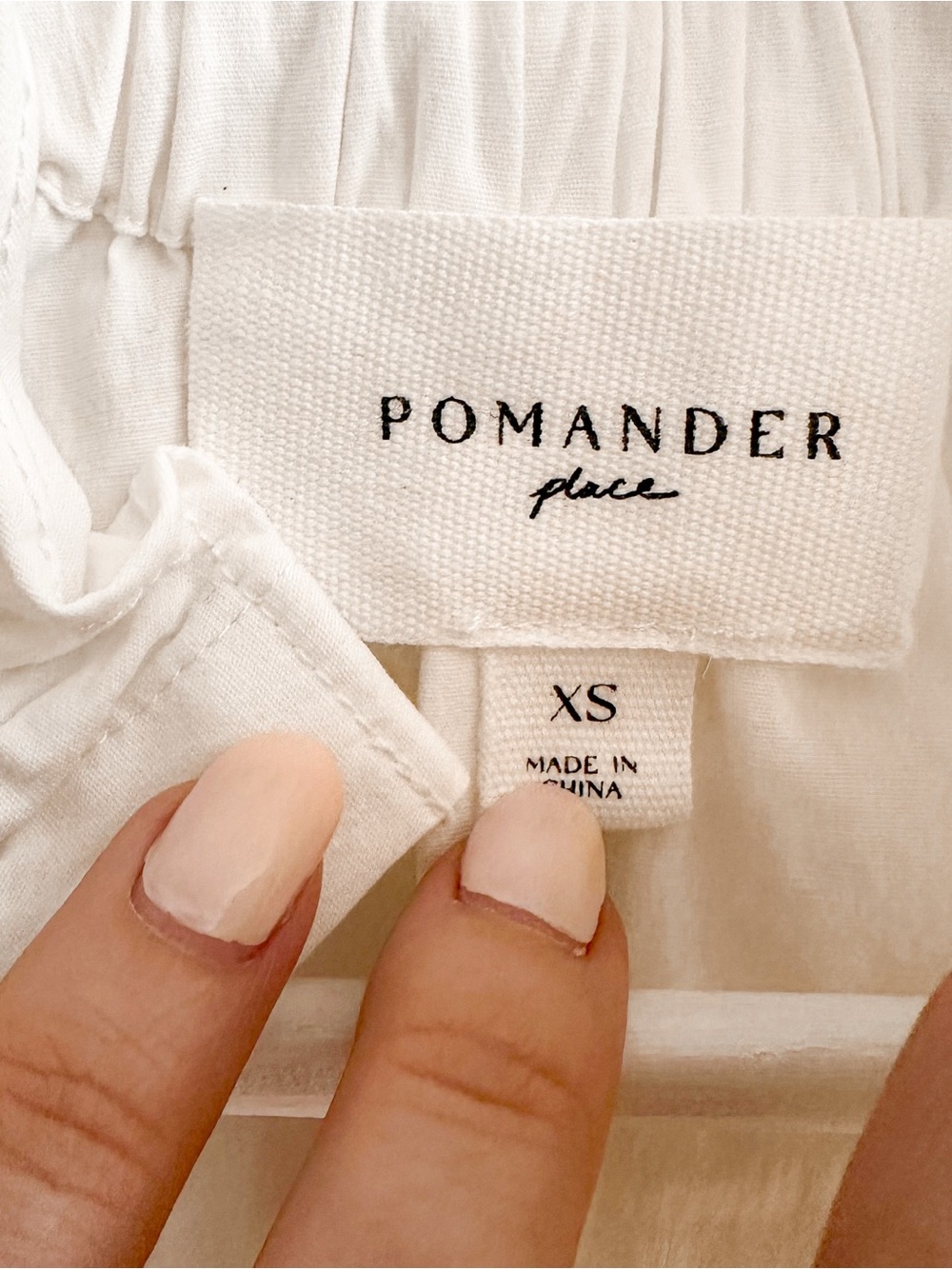 Pomander Place White Rae Blouse - Picture 7 of 11